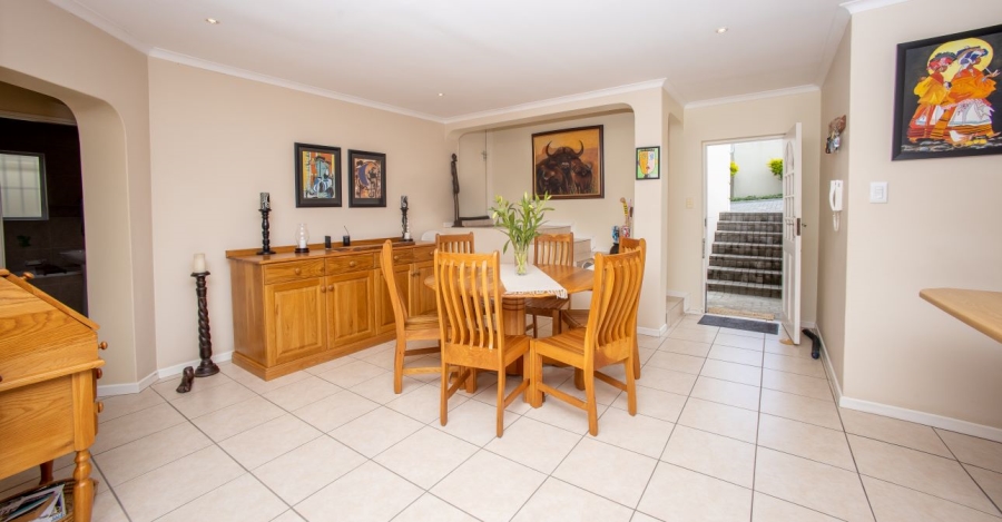 3 Bedroom Property for Sale in Beacon Bay Eastern Cape